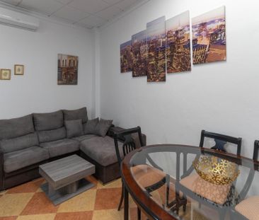 Planta baja de alquiler en Centro - Photo 1