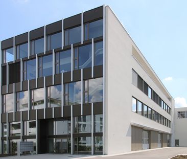 2.5 Zimmer, 88 m², 3. Stock - Photo 4