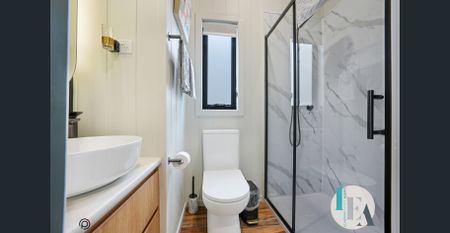 Brand New Furnished Tiny Home – Shell Cove - Photo 3