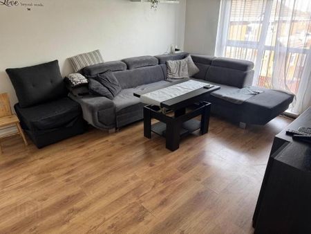 4a Hill Street, Lurgan, BT66 6BE - Photo 2