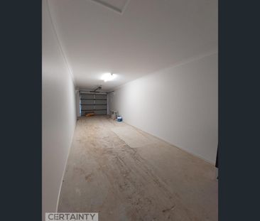 10 Pegasus St, Box Hill, NSW 2765 - Photo 4