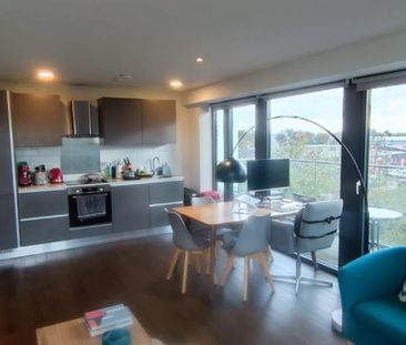 2 bedroom apartment to rent - Photo 6