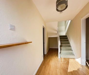 3 bedroom semi-detached house to rent - Photo 2