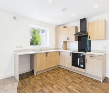 Evergreen, Albany House, Albany Street, Ilkeston, Derbyshire, DE7 - Photo 3