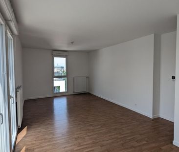 location Appartement T3 DE 66m² À CERGY - Photo 4