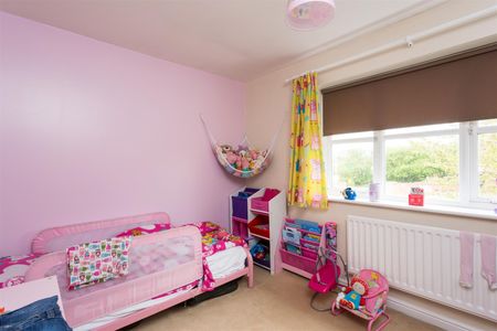 Lockyer Close, York YO30 - Photo 2