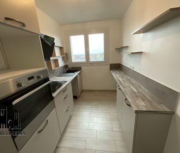 A LOUER - Quartier Colbert - T2 avec balcon, garage et cave. - Photo 3