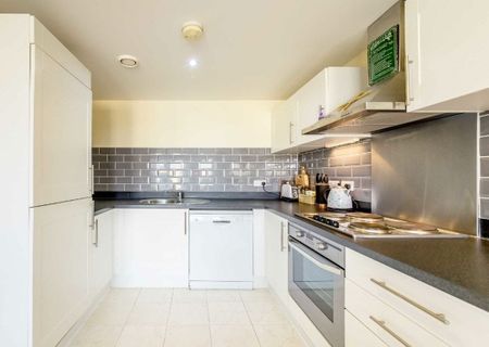 Durnsford Road, SW19 8FP, London - Photo 3