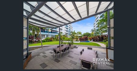 SPACIOUS 2x2x1 APARTMENT at WATERS EDGE! - Photo 3