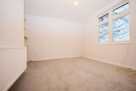 3 bedroom end of terrace house to rent - Photo 5