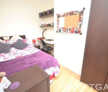 4 Bed - Hagley Road, Reading - Photo 3