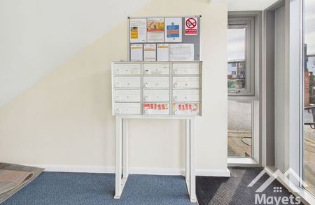 Hollin Bank Court, Bolton Road, Blackburn - Photo 5