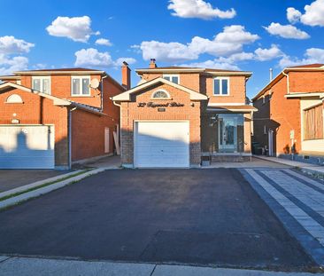 For Lease - 32 Faywood Drive Unit# Main Fl, Brampton, Ontario - Photo 2