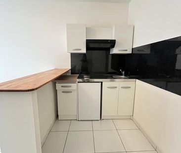 Location Appartement 1 pièce 20m² LE HAVRE 76600 - Photo 3