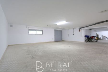 4 bedroom luxury House for rent in Almada, Portugal - Photo 4