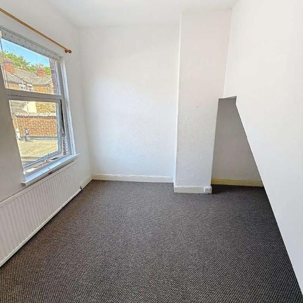 Best Street, Stoke-on-trent, Staffordshire, ST4 - Photo 1