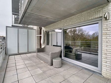 Prachtig appartement met groen uitzicht, 1 SLPK + garage! - Photo 3