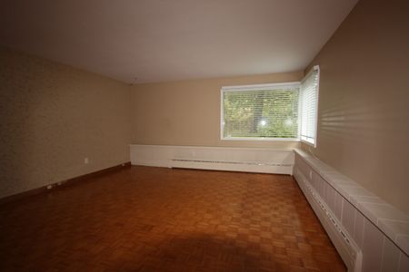 7095A Abbott Dr. - Photo 3