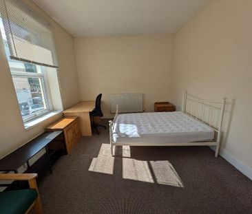 6 bedroom terraced house to rent - Photo 6