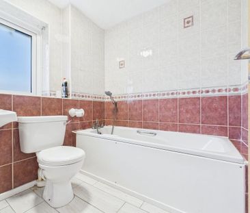 2 bedroom terraced house to rent - Photo 6