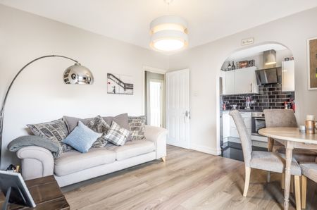 Cavendish Road, Balham, London, SW12 - Photo 2