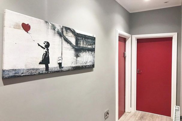 1 bedroom in a house share to rent - Photo 1