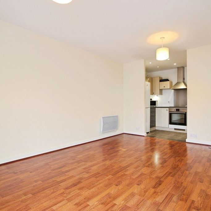 1 bedroom apartment to rent - Photo 1