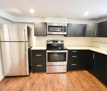 For Lease - 205 Innisfil Street Unit# B, Barrie, Ontario - Photo 3