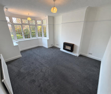 4 bedroom semi-detached house to rent - Photo 2