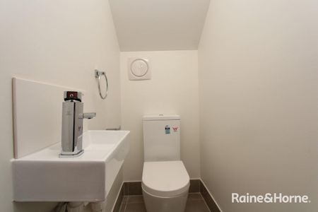 10/94 Havannah St, Bathurst, NSW 2795 - Photo 4