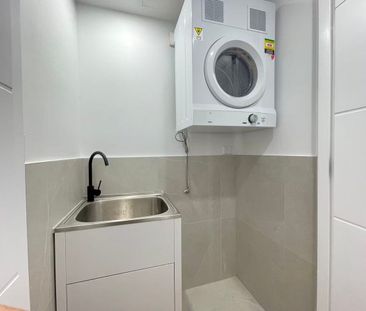 Stylish 3-Bedroom Family Home in Prime North Kellyville Location Fo... - Photo 6