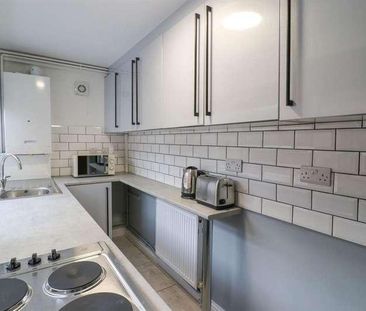 Carberry Place, Leeds, LS6 - Photo 2