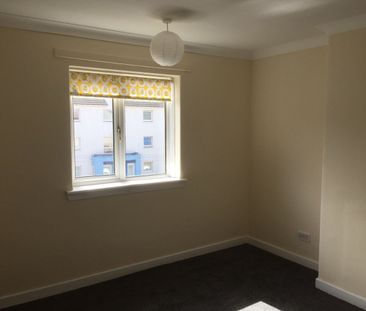2 Bed Flat, Arnprior Rd, G45 - Photo 1