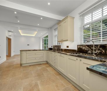 4 bedroom detached house to rent - Photo 5