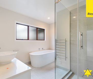 312 Titirangi Road, Titirangi - Photo 1