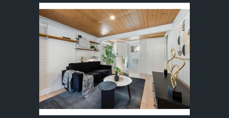 Affordable Living in Birkdale Location! - Electricity & Water Included - Photo 2
