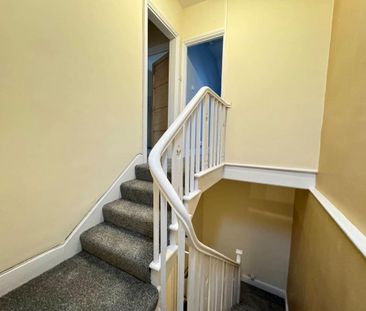 3 bedroom maisonette to rent - Photo 5