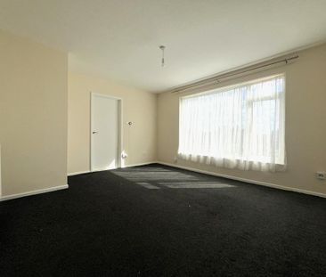 2 bedroom maisonette to rent - Photo 1