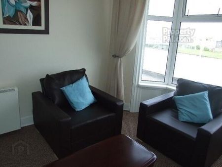 1 Strand Road (Student Let ), Portstewart, BT55 7LS - Photo 3