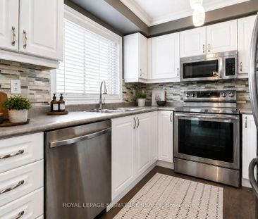 37 Succession Crescent town house — Barrie, ON (3-Bedroom) - 3 Bedroom - Photo 6