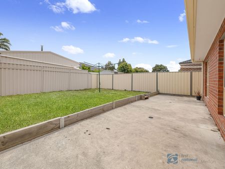 2/11 Panorama Avenue, 3337, Melton West Vic - Photo 3