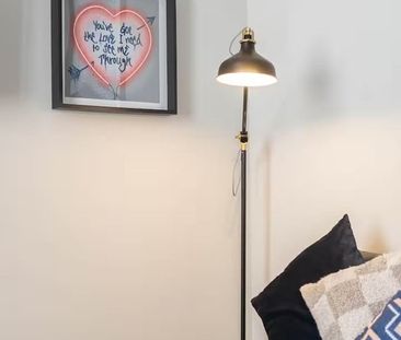 1 Bed Flat, Springfield Road, BN1 - Photo 4