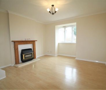 2 bedroom end of terrace house to rent - Photo 1