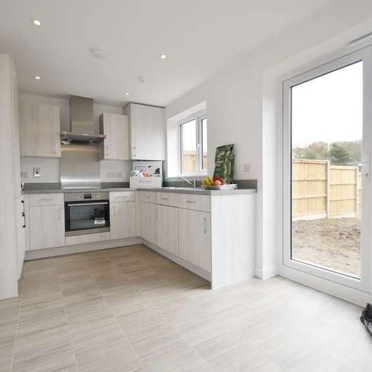 Birchwood Road, Norwich, NR6 - Photo 1
