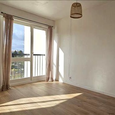 1 pièce - 25,51 m² - 4ème étage - Colocation non autorisée - Photo 1