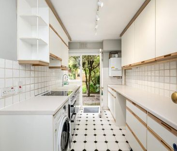 3 bedroom terraced house to rent - Photo 6
