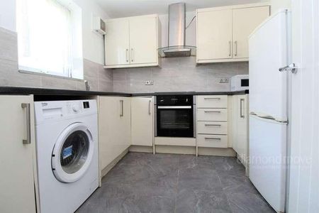 Old Park Mews, Hounslow, TW5 - Photo 4