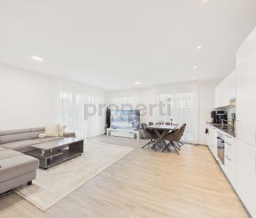 Modern 3.5-room garden apartment with 2 seats in Embrach - Photo 2