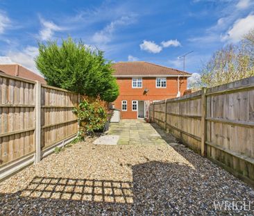 2 bedroom House - LONGCROFT GARDENS, WELWYN GARDEN CITY. - Photo 5