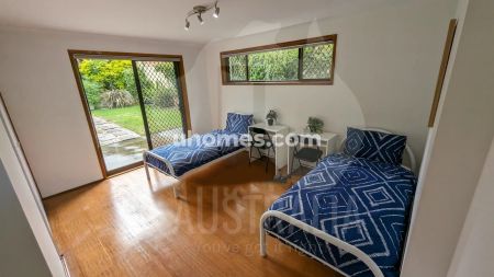 Share room with AC - Photo 2